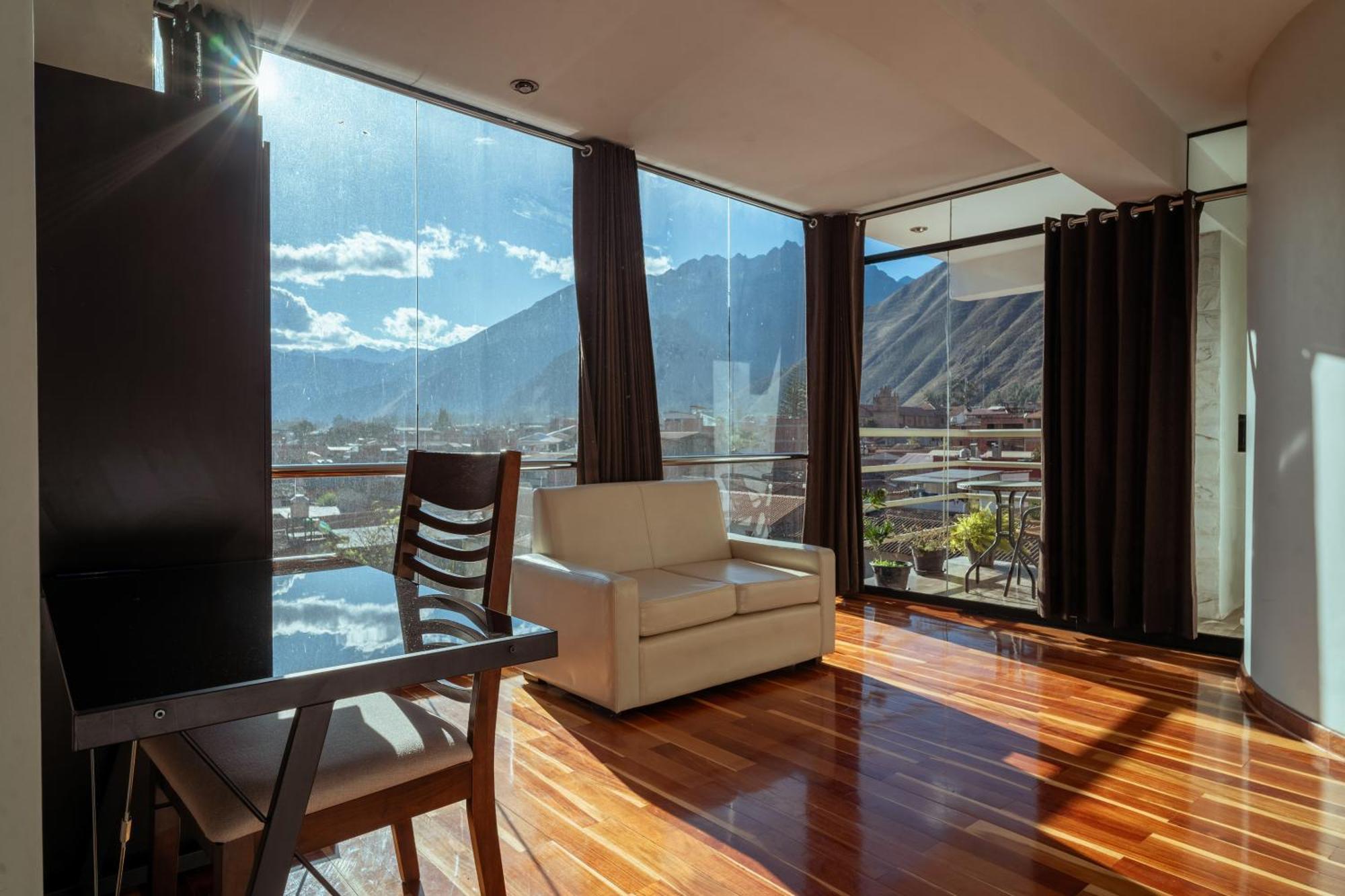 Hotel California Urubamba Ngoại thất bức ảnh