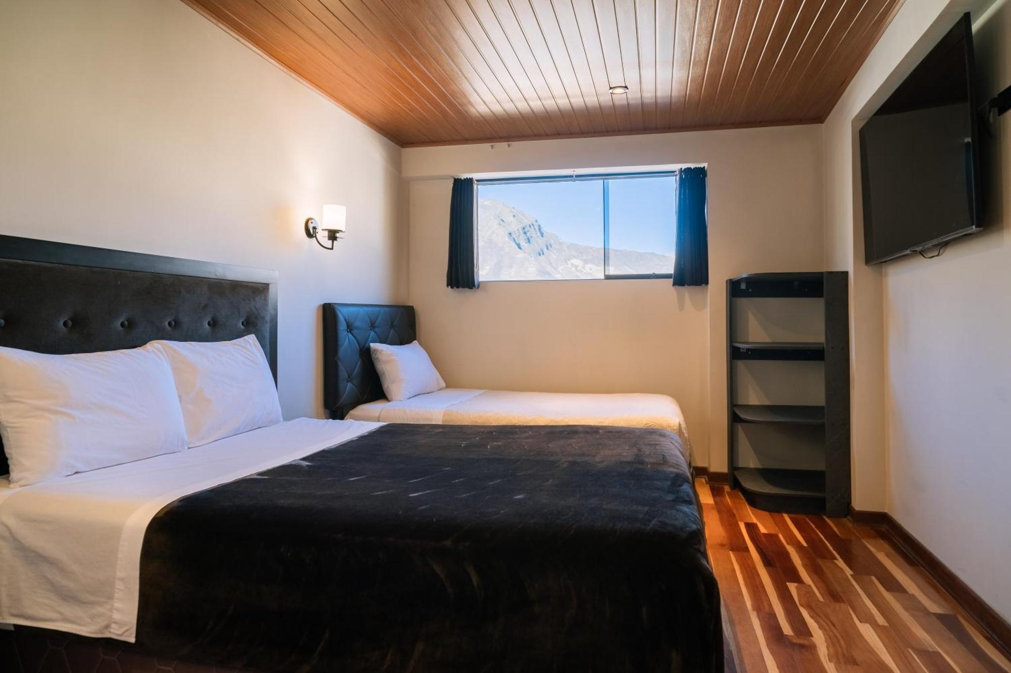 Hotel California Urubamba Ngoại thất bức ảnh