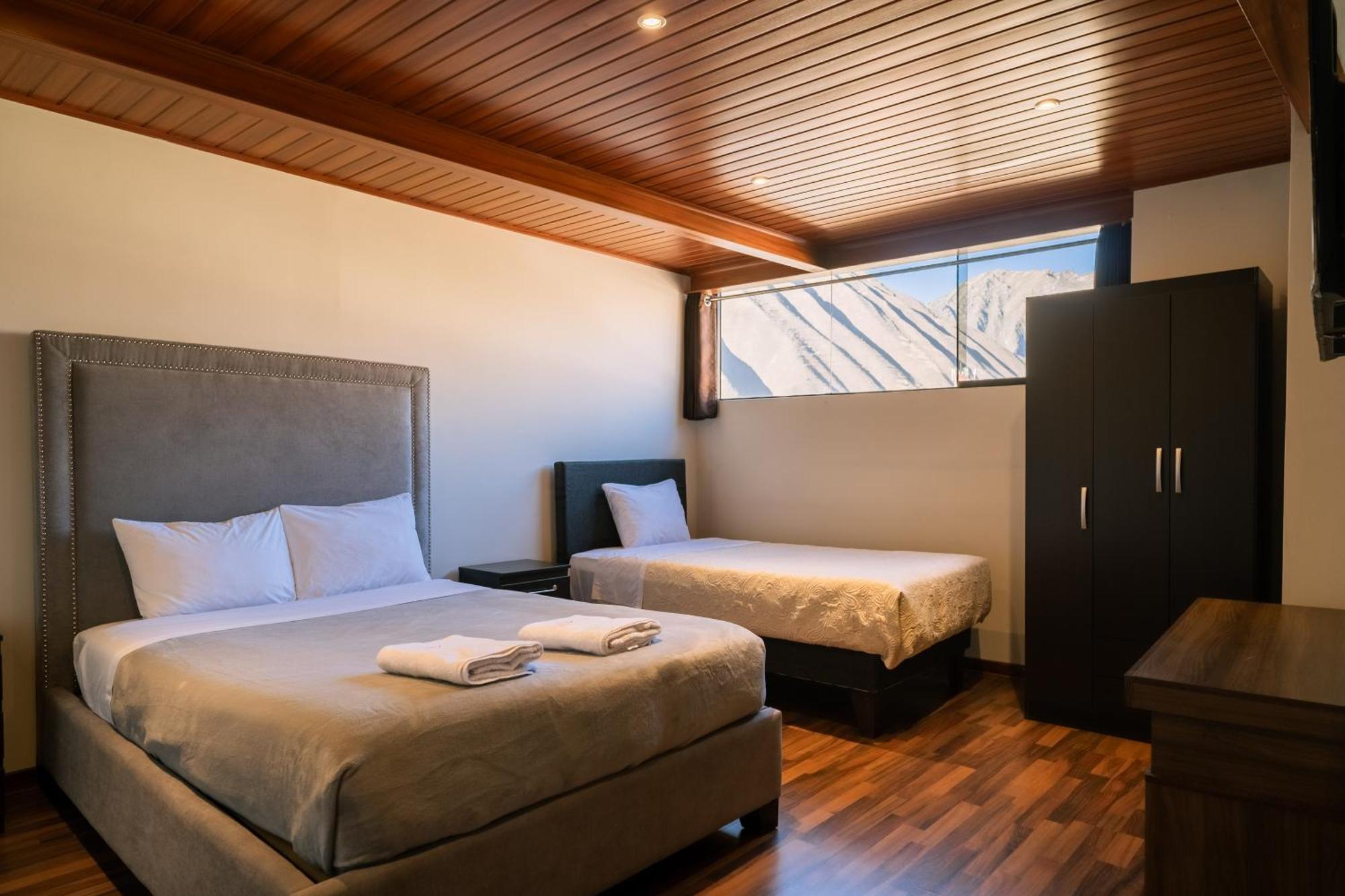 Hotel California Urubamba Ngoại thất bức ảnh